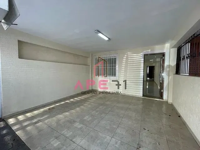 Imagem: Casa com 3 Suites Quintal e 1 Vaga R$ 5.667/Mês