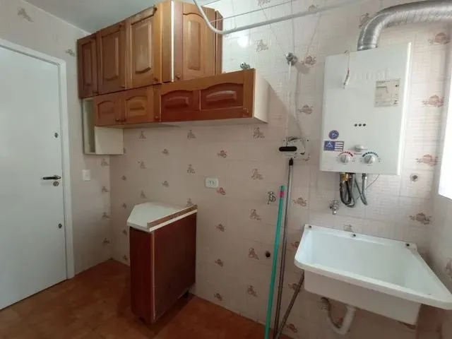 Imagem 10: Apartamento com 2 Quartos para Alugar por R$ 1650.00, 67.46 M2 - Merces - Curitiba/Pr