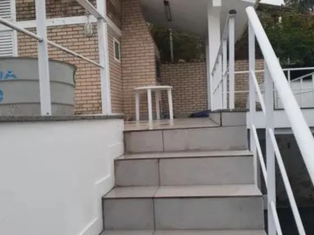 Imagem 6: Casa com 3 Suítes e 1 Dormitórios para Locação, 233M², Itaguaçu - Florianópolis/Sc