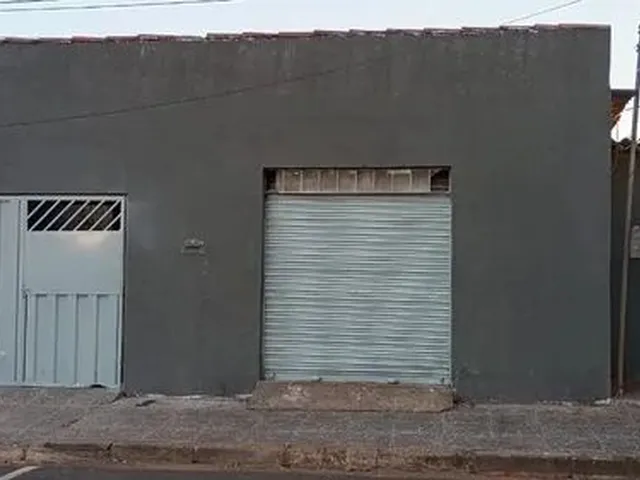 Imagem 5: Casa com Comércio Local Privilegiado