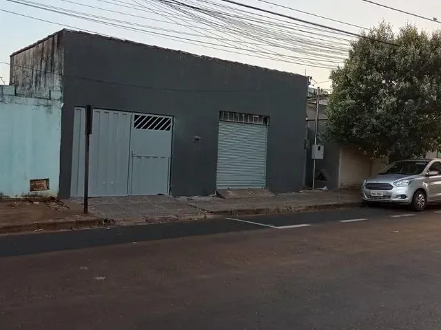 Imagem 16: Casa com Comércio Local Privilegiado