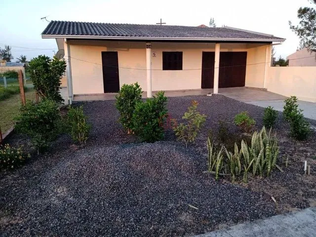 Imagem: Casa no Balneário São Salvador em Curumim!