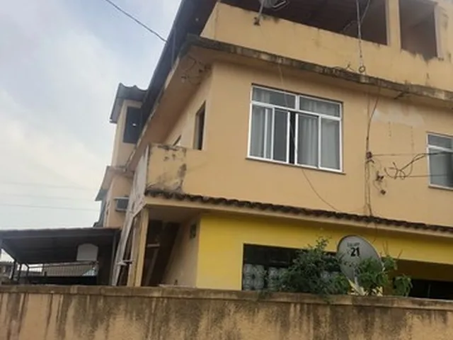 Imagem: Vendo 2 Ótimas Casas em Santíssimo 2 e