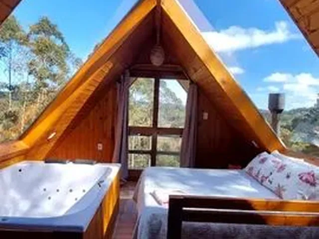 Imagem: Cabana com Teto de Vidro Turística