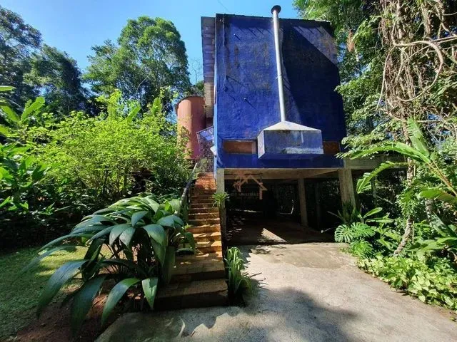 Imagem: Casa com 2 Dormitórios À Venda, 200 M²