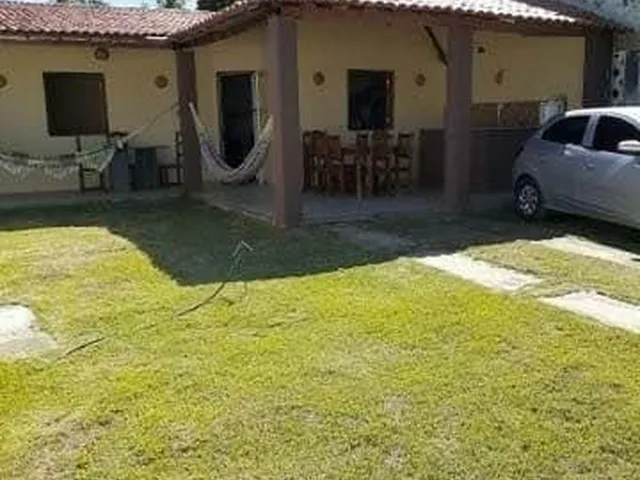 Imagem 2: Casa com Quintal em Nova Almeida