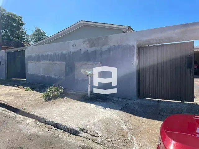 Imagem: Casa com 4 Dormitórios À Venda, 165 M²