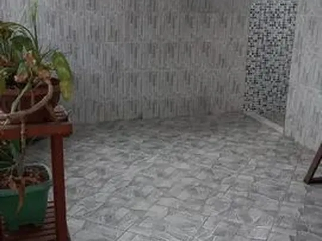 Imagem 8: Aluga-Se Casa: 1º Andar, 2 Quartos (1 Suíte), Sala, Cozinha, Banheiro, Área De