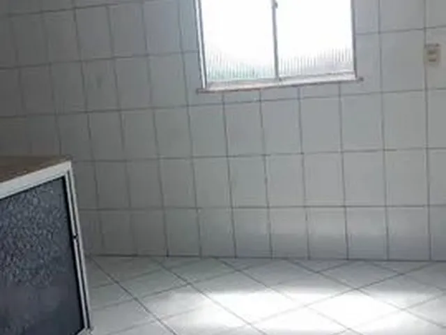 Imagem 11: Aluga-Se Casa: 1º Andar, 2 Quartos (1 Suíte), Sala, Cozinha, Banheiro, Área De