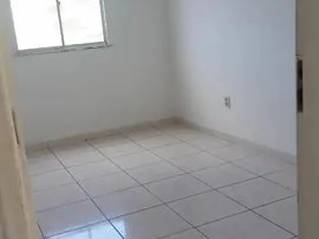 Imagem 9: Aluga-Se Casa: 1º Andar, 2 Quartos (1 Suíte), Sala, Cozinha, Banheiro, Área De