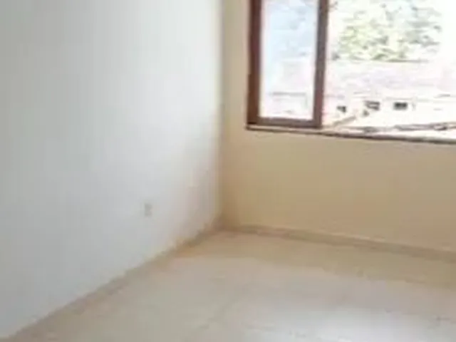 Imagem: Casa Grande Bastante Arejada e Segura