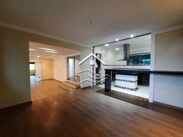 Imagem 4: Petrópolis - Casa Padrão - Castelanea