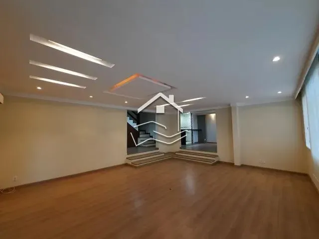 Imagem 9: Petrópolis - Casa Padrão - Castelanea