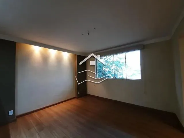 Imagem 13: Petrópolis - Casa Padrão - Castelanea