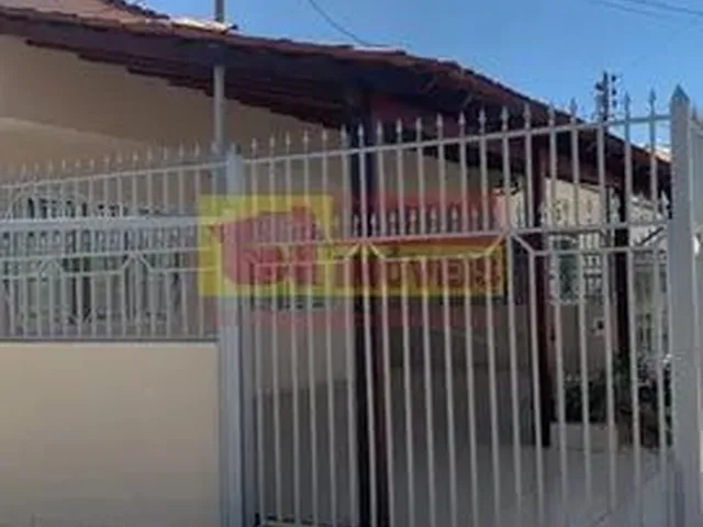 Imagem: Oportunidade Imperdível! Encantadora Casa