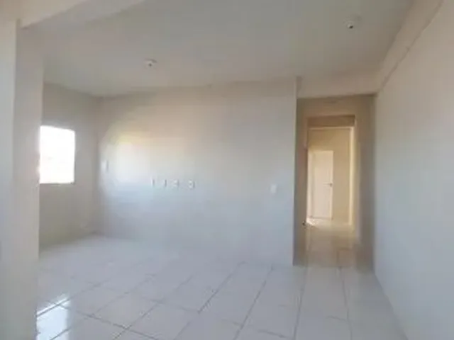Imagem 2: Apartamento com 02 Quartos Sendo 1 Suíte, Wc, Sala, Cozinha e Área de Serviço