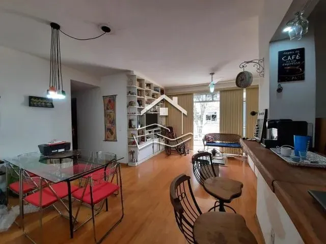 Imagem: Petrópolis - Apartamento Padrão - Nogueira