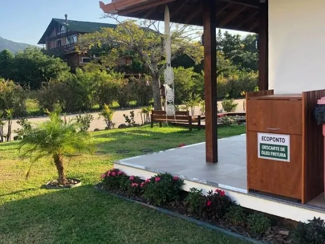 Imagem 2: Excelente Apto Mobiliado 2 Dormitórios Lagoa da Conceição (Até 2 Pessoas