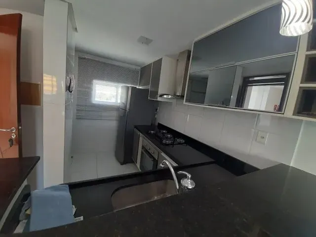 Imagem 3: Apartamento para Aluguel Possui 62 Metros Quadrados com 2 Quartos em Intermares - Cabedelo