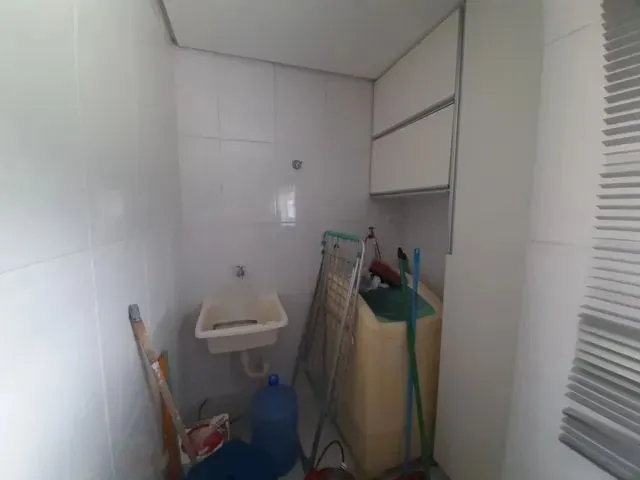 Imagem 2: Apartamento para Aluguel Possui 62 Metros Quadrados com 2 Quartos em Intermares - Cabedelo