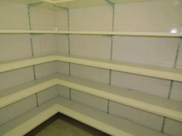 Imagem 4: Casa com 4 Dormitórios para Alugar, 565 M² por R$ 14.000/Mês - Alphaville Graciosa
