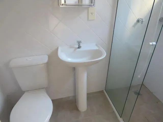 Imagem 2: Casa com 4 Dormitórios para Alugar, 565 M² por R$ 14.000/Mês - Alphaville Graciosa