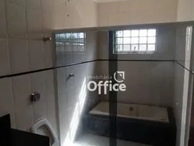 Imagem 12: Casa com 3 Dormitórios para Alugar, 150 M² por R$ 2.500,00/Mês - Anápolis City