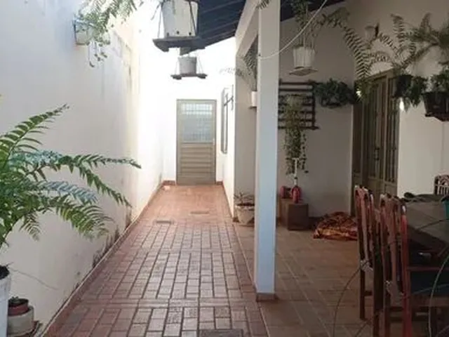 Imagem: Vendo Casa em Bairro Nobre