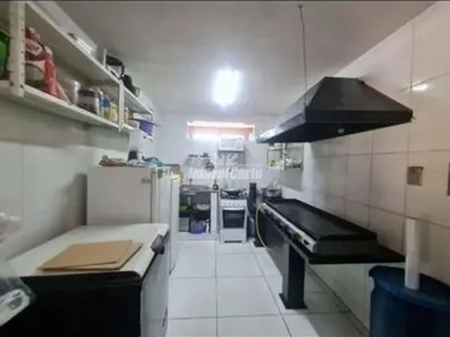 Imagem 2: Sobrado com Ótima Localização para Comércio