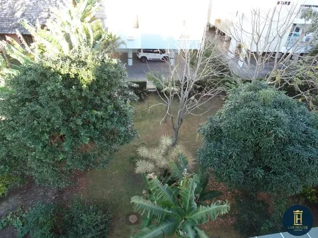 Imagem 16: Cobertura para Venda em Florianópolis, Jurerê, 2 Dormitórios, 2 Suítes, 3 Banheiros
