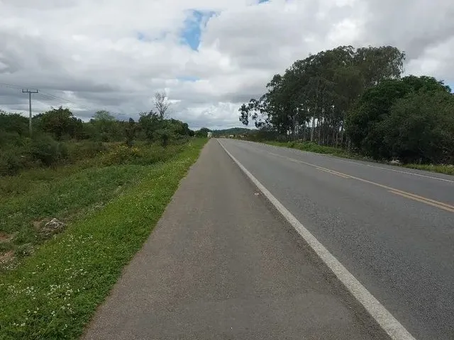 Imagem 4: Área de Terra Terreno / lote com venda por R$600.000