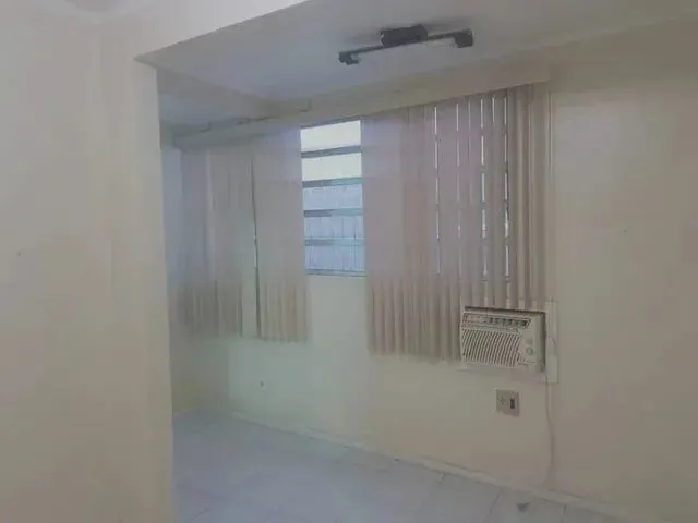 Imagem 3: Sala/Conjunto para Aluguel Possui 75 Metros Quadrados em Centro - Macaé - Rj