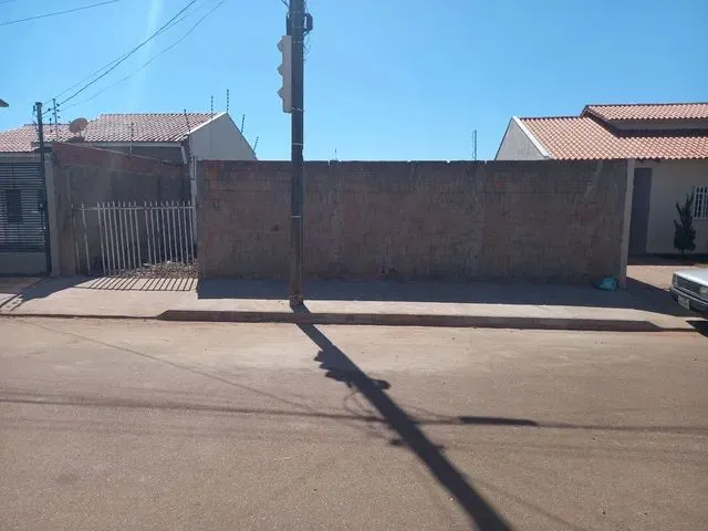 Imagem: Vendo Terreno no Chapéu do Sol