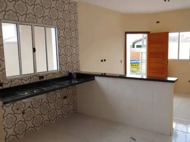 Imagem 2: Casa para Venda Tem 280 Metros Quadrados com 3 Quartos em Arembepe (Abrantes) - Camaçari