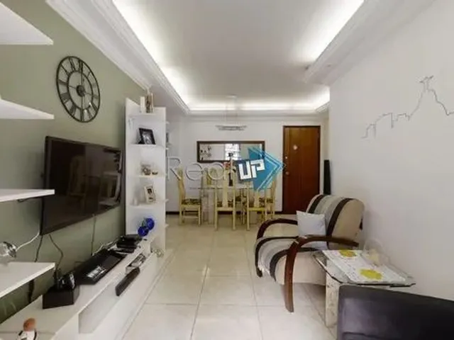 Imagem: Apartamento - Catete - 02 Quartos - 01 Vaga