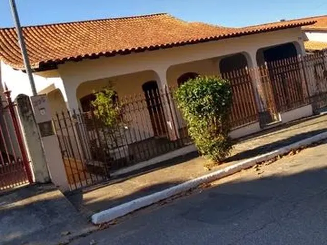 Imagem: Aluga-Se Casa 3 Quartos no Belvedere em