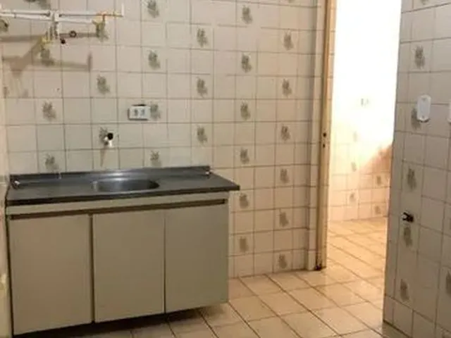 Imagem 16: Apartamento com 3 Quartos no Edifício Hedi - Bairro Centro em Londrina