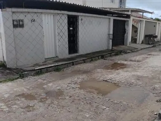 Imagem: Excelente Casa 200 M2, 3Q, 1Sui, 3G. 1 Etapa