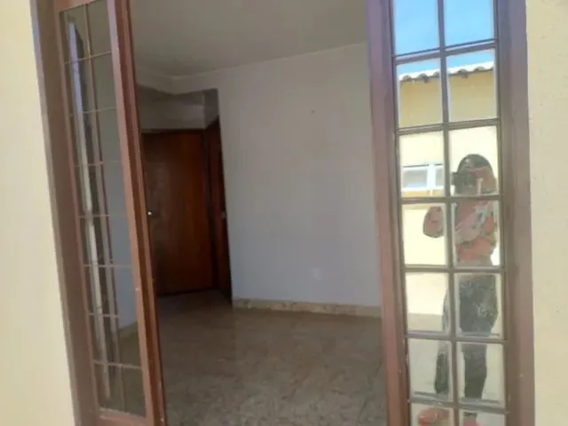 Imagem 2: Casa de Fundos Casa com 3 dormitórios