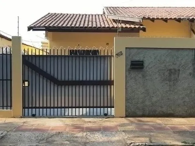 Imagem: Casa com 02 Quartos no Jardim Leblon, Perto