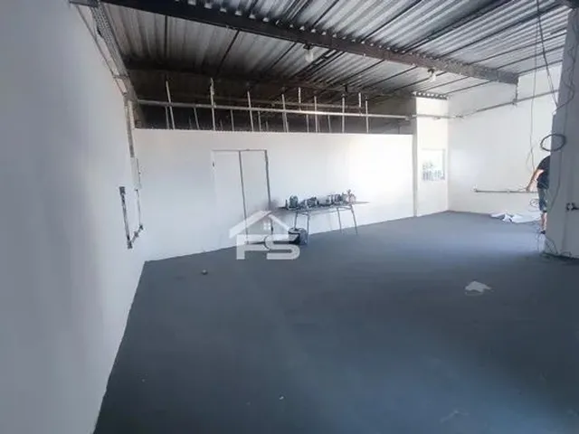 Imagem 2: Prédio/Edifício Inteiro para Venda com 550 M² com 8 Salas Maraponga, Fortaleza -Ce