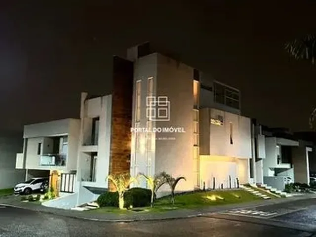 Imagem 2: Residência de Luxo com 4 Suites no Uberaba