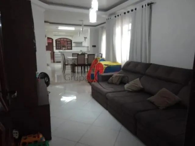 Imagem: Jacareí - Casa Padrão - Cidade Jardim