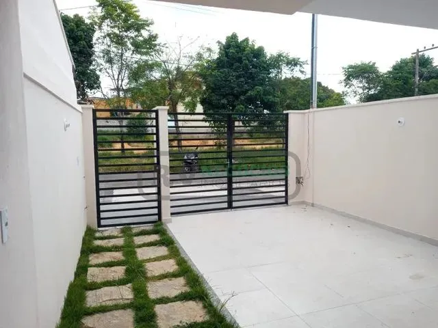 Imagem 5: )(- Linda e Aconchegante Casa Nova de 2 Quartos e Ótimo Quintal Gramado em Parque