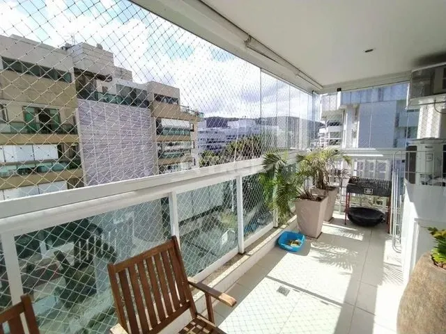 Imagem: Maravilhoso Apartamento Três Quartos, Um