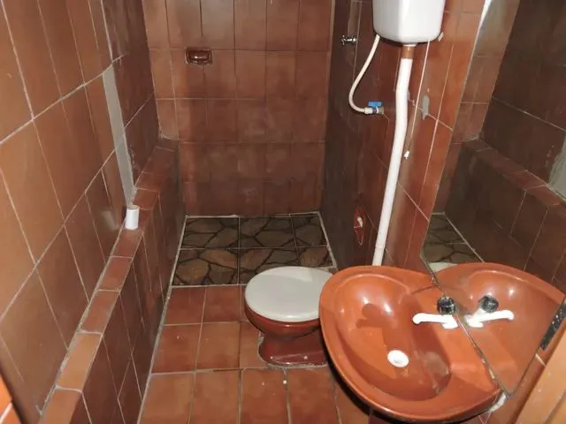 Imagem 2: Casa Comum em Partenon - Porto Alegre