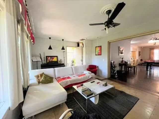 Imagem 8: Casa de 320M², Bairro Teresópolis