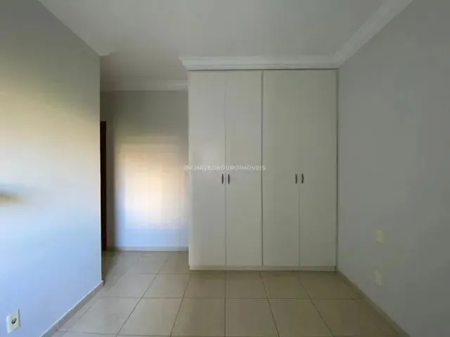 Imagem: Apartamento À Venda, 3 Quartos, 3 Suítes