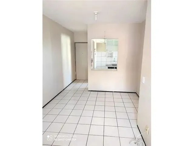 Imagem: Apartamento com 2 Quartos no Condomínio
