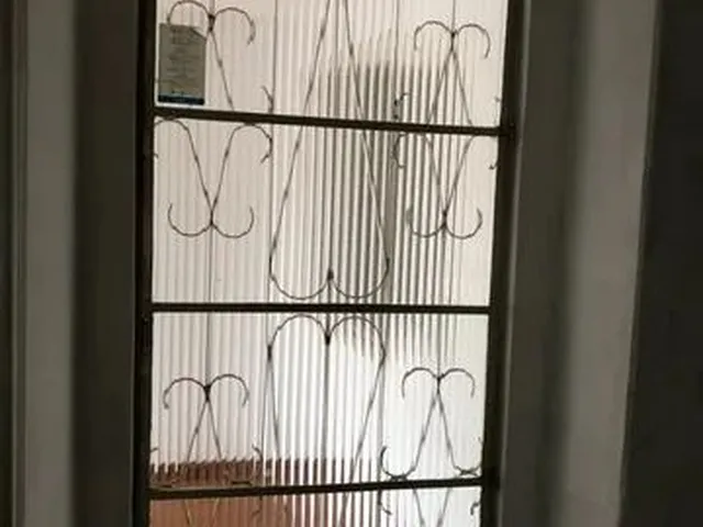 Imagem 3: ? Espaçosa Casa no Alto Boqueirão de 3 Quartos com Área de Churrasqueira Coberta ?